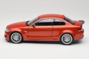 BMW 1M Coupe E82 Sakhir Orange Metallic Minichamps 1:18 110020020 Metalli — kuva 4 / 8