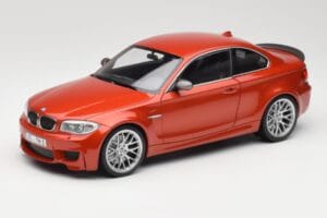 BMW 1M Coupe E82 Sakhir Orange Metallic Minichamps 1:18 110020020 Metalli