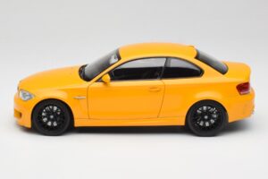 BMW 1M Coupe E82 Keltainen Minichamps 1:18 110020026 Metalli — kuva 4 / 8