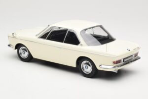 BMW 2000 CS Coupe Kerma KK-Scale 1:18 KKDC180121 Metalli — kuva 5 / 6