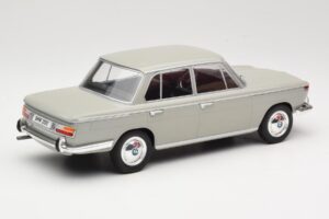 BMW 2000 TI Harmaa MCG 1:18 MCG18112 Metalli — kuva 2 / 6