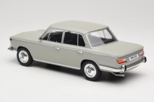 BMW 2000 TI Harmaa MCG 1:18 MCG18112 Metalli — kuva 5 / 6