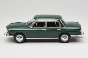 BMW 2000 121 Vihreä MCG 1:18 MCG18542 Metalli — kuva 3 / 6