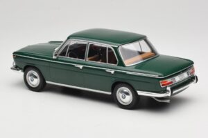 BMW 2000 121 Vihreä MCG 1:18 MCG18542 Metalli — kuva 5 / 6