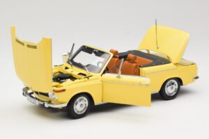BMW 2002 Avoauto Kirkkaan Vihreä Minichamps 1:18 80430145820 Metalli — kuva 2 / 8