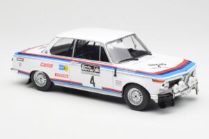 BMW 2002 #4 B. Waldegard / H. Thorzelius RAC Rally 1973 IXO 1:18 18RMC163 Metalli — kuva 4 / 6