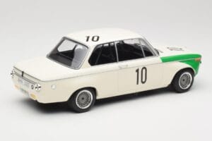 BMW 2002 Tii E10 #10 H. Hahne / D. Quester Winners Nurburgring 1968 Minichamps 1:18 155682710 Metalli — kuva 2 / 6