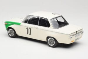 BMW 2002 Tii E10 #10 H. Hahne / D. Quester Winners Nurburgring 1968 Minichamps 1:18 155682710 Metalli — kuva 5 / 6