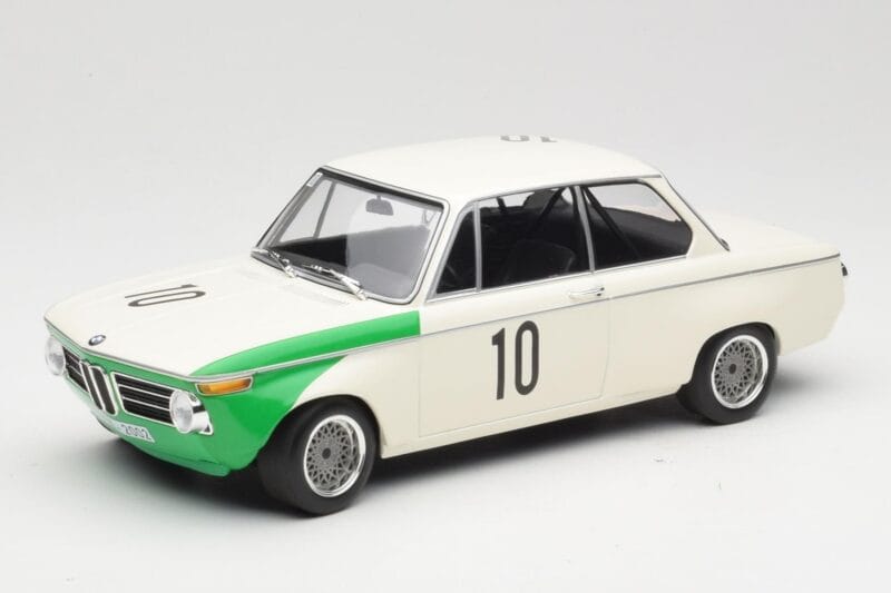 BMW 2002 Tii E10 #10 H. Hahne / D. Quester Winners Nurburgring 1968 Minichamps 1:18 155682710 Metalli