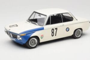 BMW 2002 Tii E10 #87 H. Hahne Grand Prix Brno 1969 Minichamps 1:18 155692787 Metalli