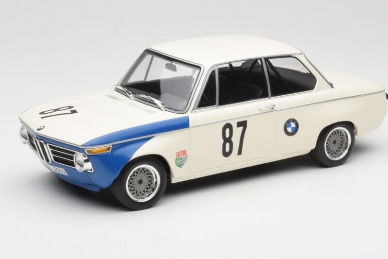 BMW 2002 Tii E10 #87 H. Hahne Grand Prix Brno 1969 Minichamps 1:18 155692787 Metalli