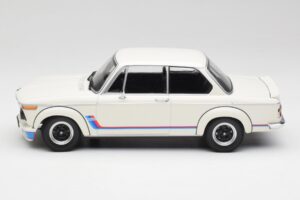 BMW 2002 Tii Turbo Alpine White Minichamps 1:18 155026200 Metalli — kuva 3 / 6