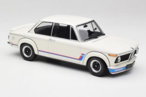 BMW 2002 Tii Turbo Alpine White Minichamps 1:18 155026200 Metalli — kuva 4 / 6