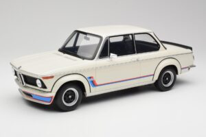 BMW 2002 Turbo E10 Chamonix Valkoinen Otto 1:12 G077 Hartsi