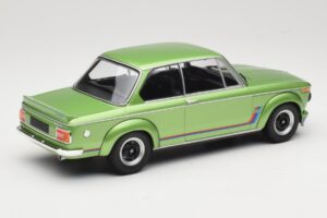 BMW 2002 Turbo Green Metallic Minichamps 1:18 155026206 Metalli — kuva 2 / 6