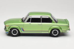 BMW 2002 Turbo Green Metallic Minichamps 1:18 155026206 Metalli — kuva 3 / 6