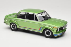 BMW 2002 Turbo Green Metallic Minichamps 1:18 155026206 Metalli — kuva 4 / 6