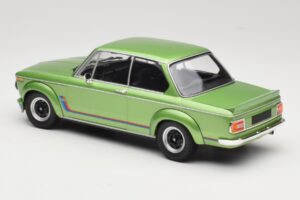 BMW 2002 Turbo Green Metallic Minichamps 1:18 155026206 Metalli — kuva 5 / 6