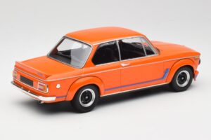 BMW 2002 Turbo Oranssi Minichamps 1:18 155026202 Metalli — kuva 2 / 6