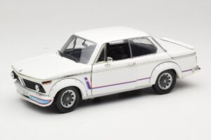 BMW 2002 Turbo E10 Valkoinen Anson 1:18 30393 Metalli