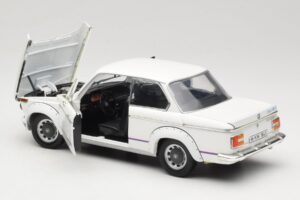 BMW 2002 Turbo E10 Valkoinen Anson 1:18 30393 Metalli — kuva 5 / 8