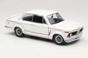 BMW 2002 Turbo E10 Valkoinen Anson 1:18 30393 Metalli — kuva 6 / 8
