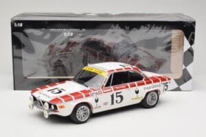 BMW 2800 CS E9 #15 Team Marabout Gaye / S. Braillard 24 Hours of Spa 1972 Minichamps 1:18 155722715 Metalli — kuva 6 / 6