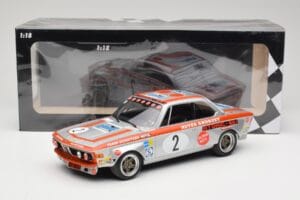 BMW 2800 CS E9 #2 Team Schnitzer J. Fitzpatrick / H. Heyer Winners Grand Prix Touring Cars Nurburgring 1972 Minichamps 1:18 1 — kuva 6 / 6