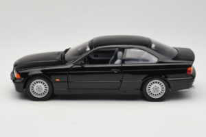 BMW 3 Series E36 Coupe Musta UT Models 1:18 BMW009 Metalli — kuva 4 / 8