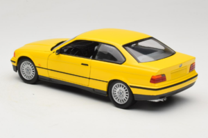 BMW 3 Series E36 Coupe Keltainen UT Models 1:18 180023320 Metalli — kuva 7 / 8