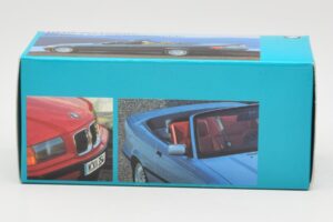 BMW 3 Series E30 Avoauto Punainen Minichamps 1:43 80429421500 Metalli — kuva 4 / 4