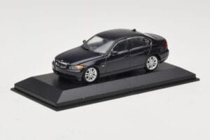 BMW 3 Series E90 Dark Blue Metallic Minichamps 1:43 80420392151-R Metalli — kuva 3 / 5