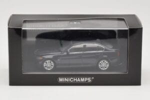 BMW 3 Series E90 Dark Blue Metallic Minichamps 1:43 80420392151-R Metalli — kuva 5 / 5