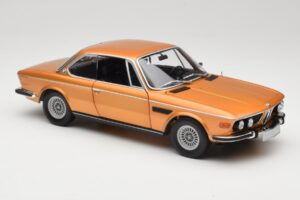 BMW 3.0 CSi E9 Gold Metallic Minichamps 1:18 180029027 Metalli — kuva 6 / 8