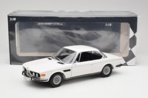 BMW 3.0 CSi E9 Valkoinen Minichamps 1:18 180029026 Metalli — kuva 8 / 8