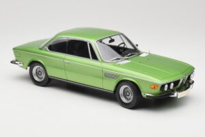 BMW 3.0 CSi E9 Green Metallic Minichamps 1:18 155028034 Metalli — kuva 4 / 6