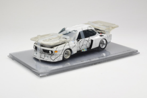 BMW 3.0 CSL Art Car Frank Stella Minichamps 1:18 80430150928 Metalli — kuva 2 / 6
