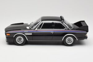 BMW 3.0 CSL E9 Musta Minichamps 1:18 155028134 Metalli — kuva 3 / 6