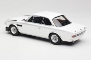 BMW 3.0 CSL E9 Chamonix White Otto 1:18 OT1145 Hartsi — kuva 5 / 6