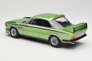BMW 3.0 CSL E9 Green Metallic Minichamps 1:18 155028132 Metalli — kuva 5 / 6