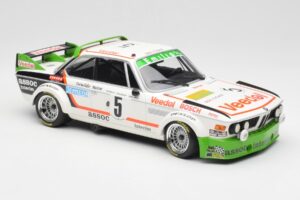 BMW 3.0 CSL E9 #5 Assoc Interim J-C. Chavan / A. Detrin Winners 24 Hours of Spa 1976 Minichamps 1:18 155762505 Metalli — kuva 4 / 6