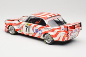 BMW 3.0 CSL E9 #71 Luigi Racing P. Xhenceval / J. Dieudonné 24 Hours of Le Mans 1977 Minichamps 1:18 155772571 Metalli — kuva 5 / 6