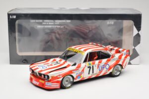 BMW 3.0 CSL E9 #71 Luigi Racing P. Xhenceval / J. Dieudonné 24 Hours of Le Mans 1977 Minichamps 1:18 155772571 Metalli — kuva 6 / 6