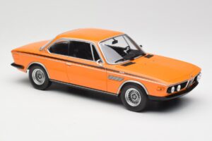 BMW 3.0 CSL E9 Oranssi Minichamps 1:18 155028131 Metalli — kuva 4 / 6