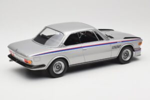 BMW 3.0 CSL E9 Polaris Silver Minichamps 1:18 155028135 Metalli — kuva 2 / 6