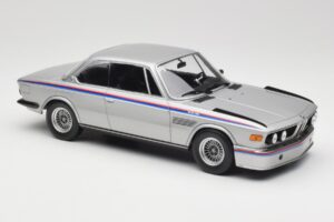 BMW 3.0 CSL E9 Polaris Silver Minichamps 1:18 155028135 Metalli — kuva 4 / 6
