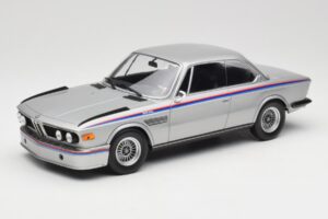 BMW 3.0 CSL E9 Polaris Silver Minichamps 1:18 155028135 Metalli
