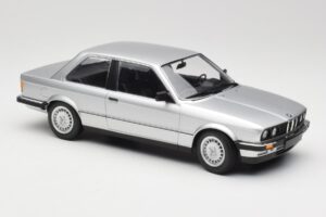 BMW 323i E21 Hopea Minichamps 1:18 155026001 Metalli — kuva 4 / 6