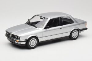 BMW 323i E21 Hopea Minichamps 1:18 155026001 Metalli