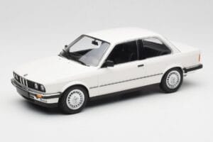 BMW 323i E21 Valkoinen Minichamps 1:18 155026005 Metalli